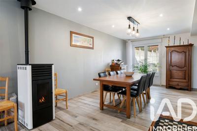 Maison de ville - 99 m² - 4 pièces