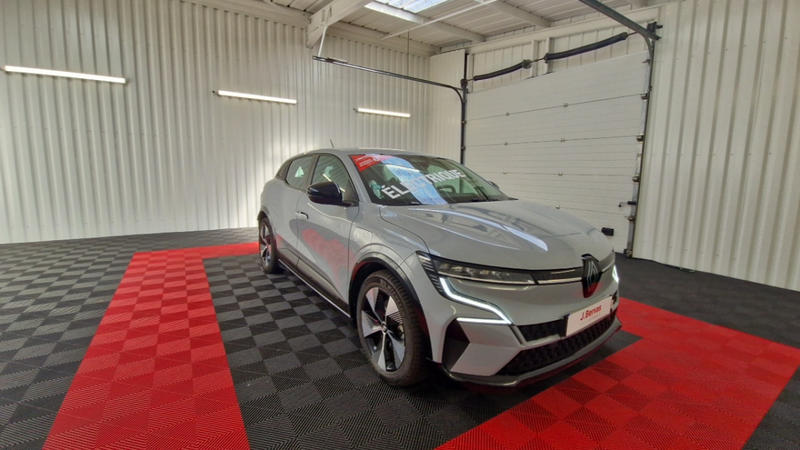 Renault Mégane E-Tech equilibre Ev60 220ch optimum charge