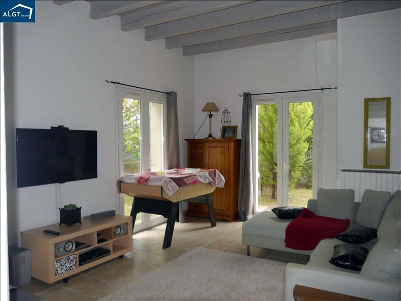 Maison - 256 m² - 9 pièces