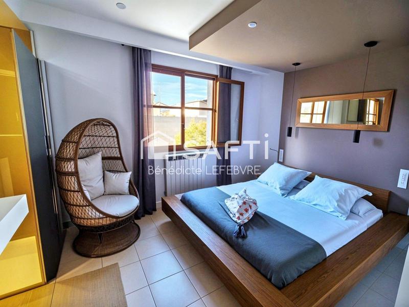 Villa - 165 m² - 6 pièces