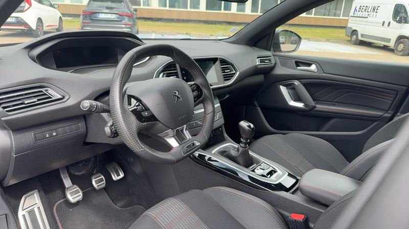 Peugeot 308 II 1.5 BlueHDi 130 Gt