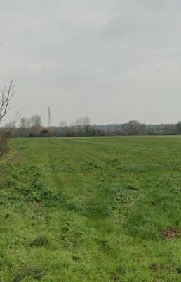 Terrain constructible - 325 m²