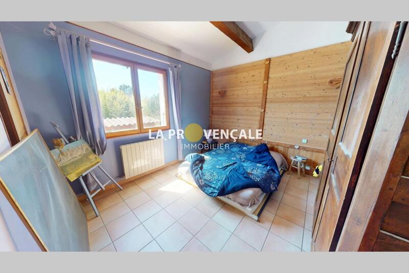 Propriété - 194 m² - 4 pièces