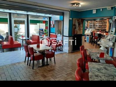 Local commercial - 130 m² - 2 pièces