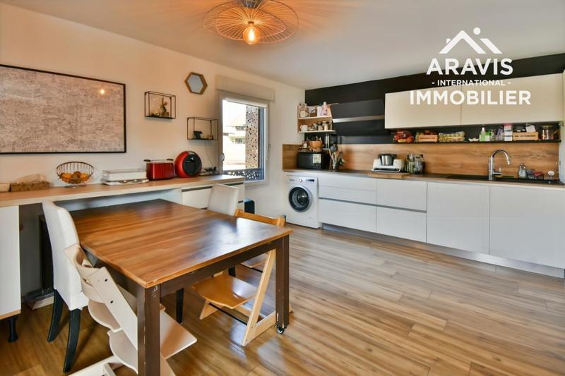 Appartement - 82 m² - 4 pièces