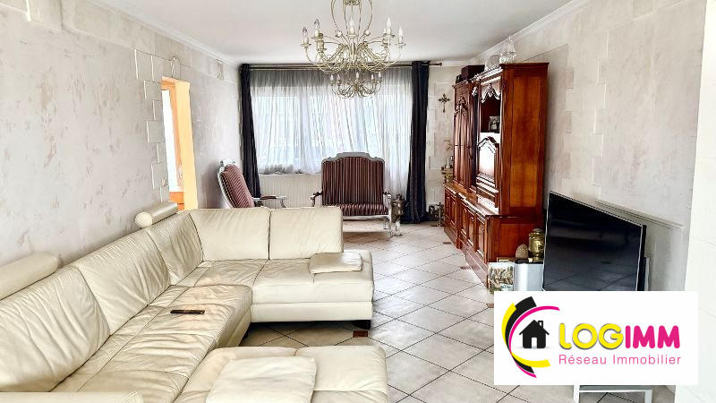 Maison traditionnelle - 110 m² - 5 pièces