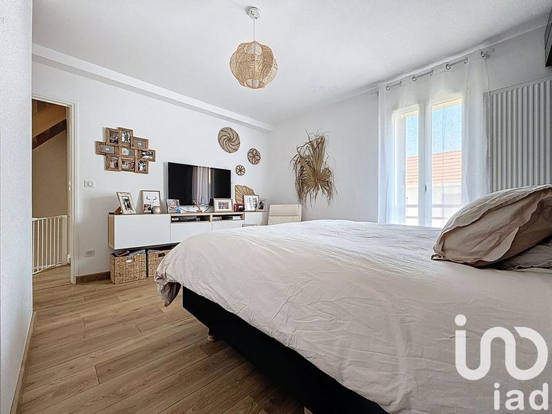 Maison - 100 m² - 6 pièces