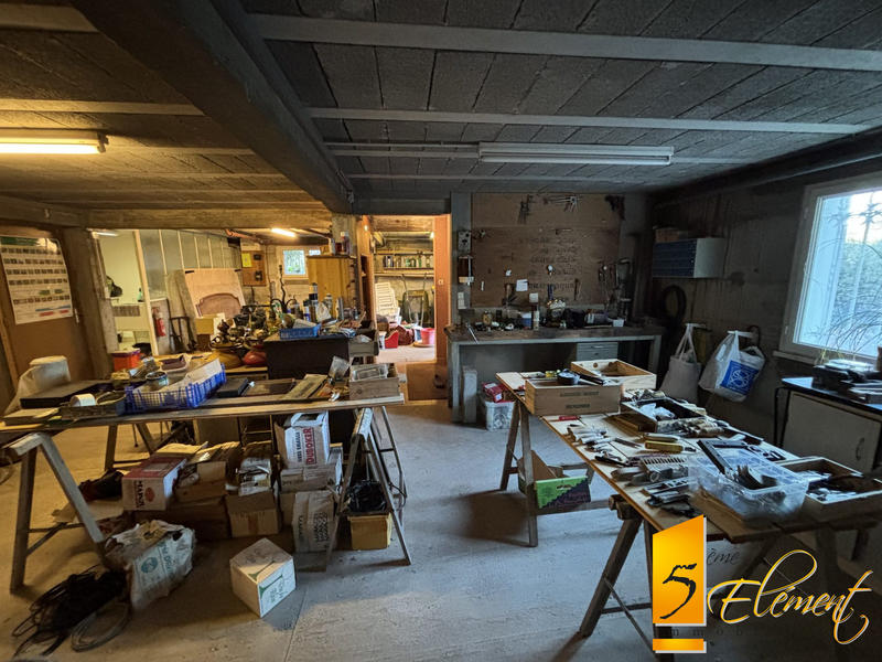 Maison traditionnelle - 127 m² - 4 pièces