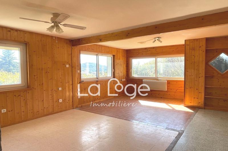 Maison - 178 m² - 8 pièces