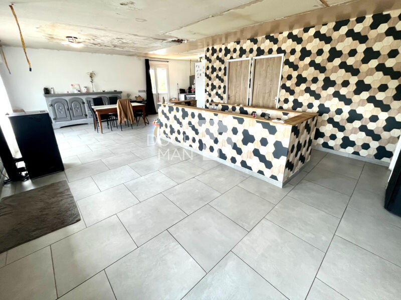 Maison - 145 m² - 6 pièces