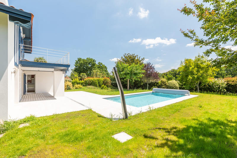 Maison - 152 m² - 5 pièces