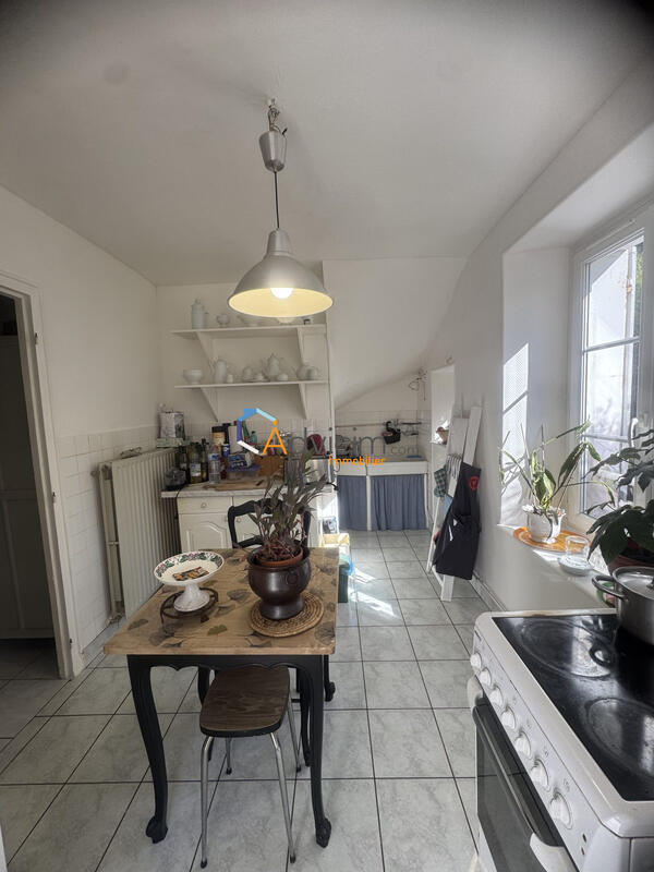 Maison - 95 m² - 5 pièces