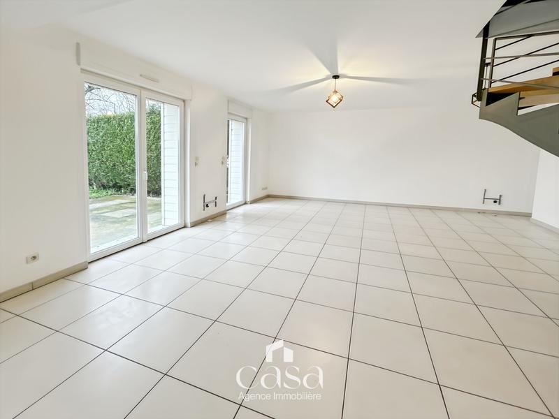 Maison - 147 m² - 5 pièces