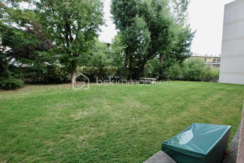 Appartement - 81 m² - 4 pièces