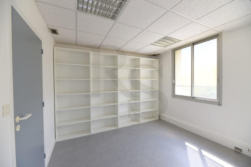 Bureau - 264 m²