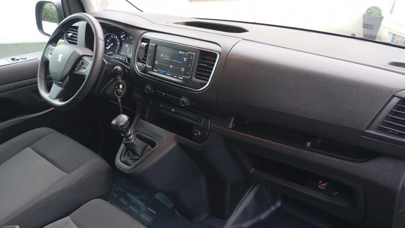 Peugeot Expert 1.5 BlueHDi 120 Urban