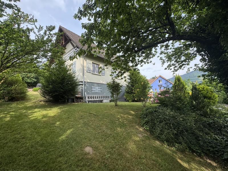 Pavillon - 145 m² - 7 pièces