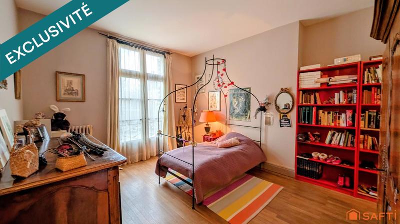 Hôtel particulier - 300 m² - 8 pièces