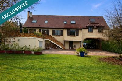 Maison - 189 m² - 8 pièces