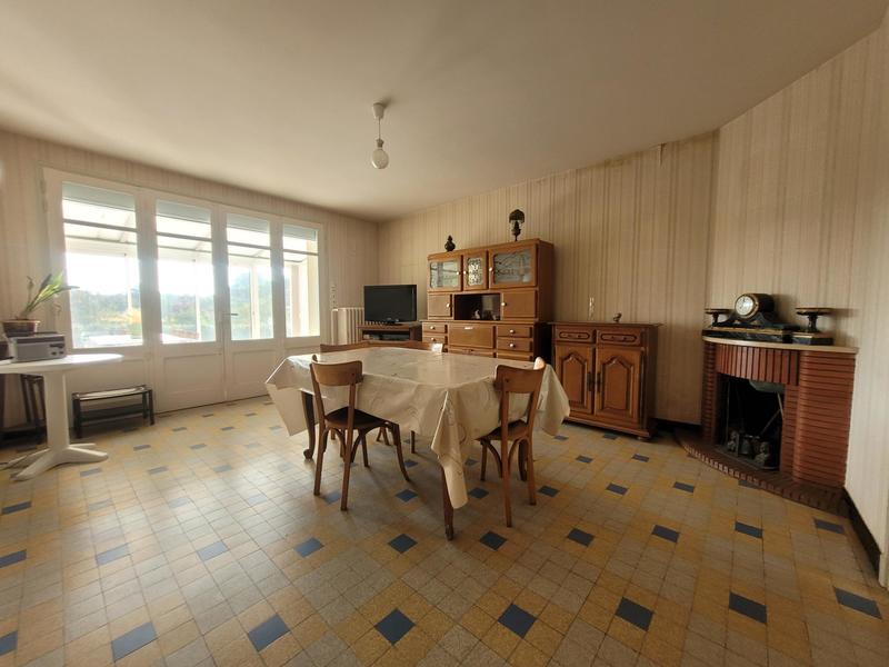 Maison - 123 m² - 6 pièces
