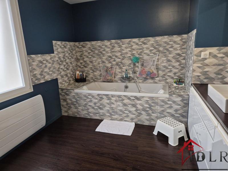 Maison - 175 m² - 7 pièces