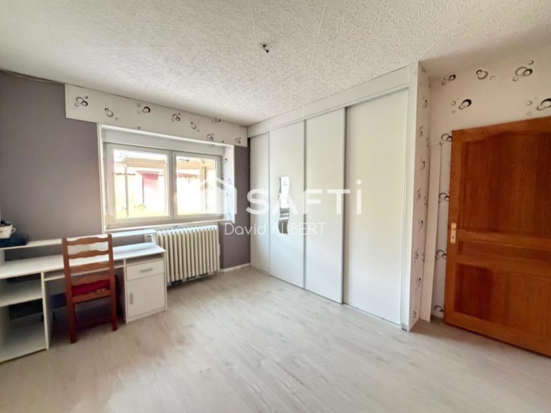 Maison - 203 m² - 7 pièces