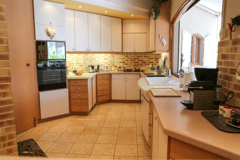 Villa - 200 m² - 5 pièces