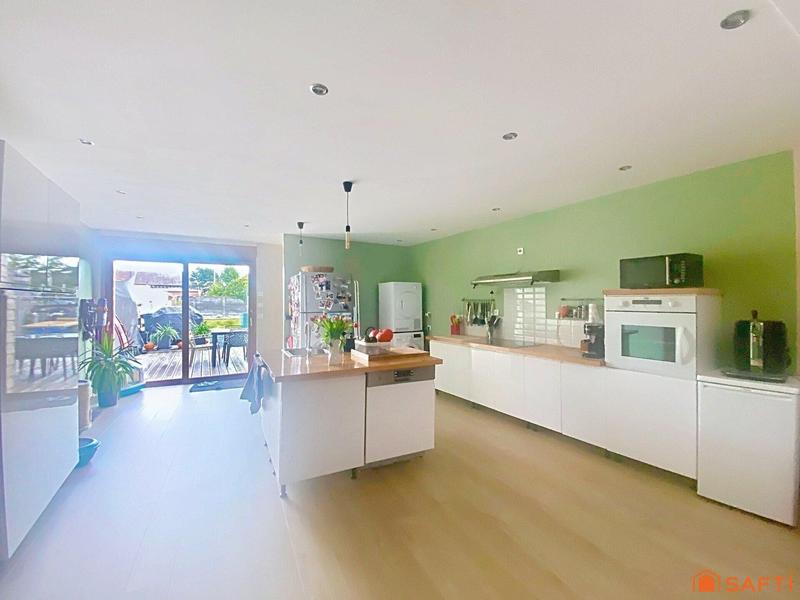 Maison - 130 m² - 4 pièces