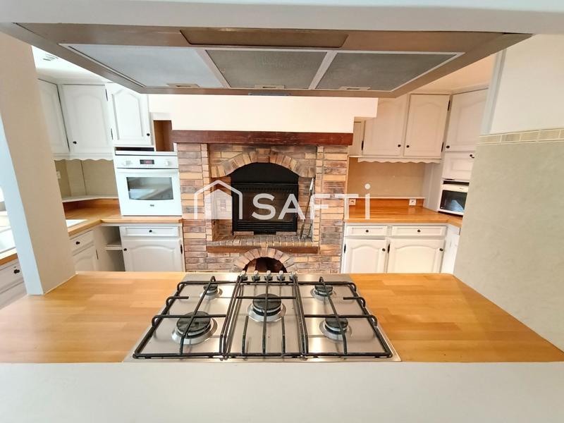 Maison - 139 m² - 7 pièces