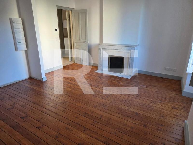 Appartement - 123 m² - 5 pièces