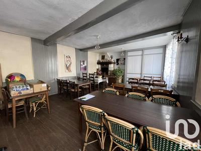 Maison - 219 m² - 11 pièces