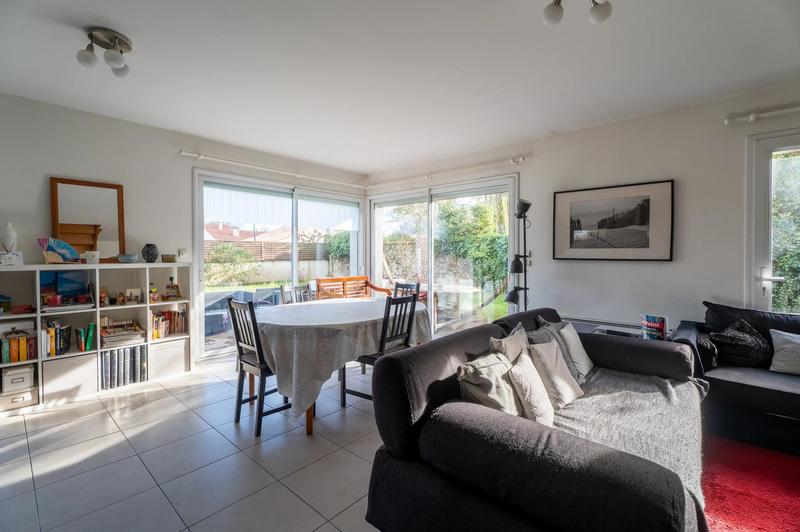 Maison - 96 m² - 4 pièces