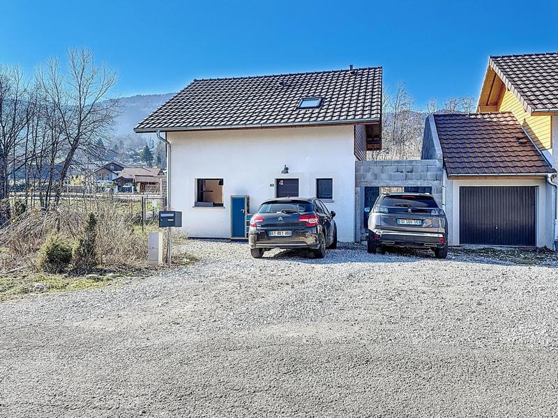 Maison - 91 m² - 4 pièces