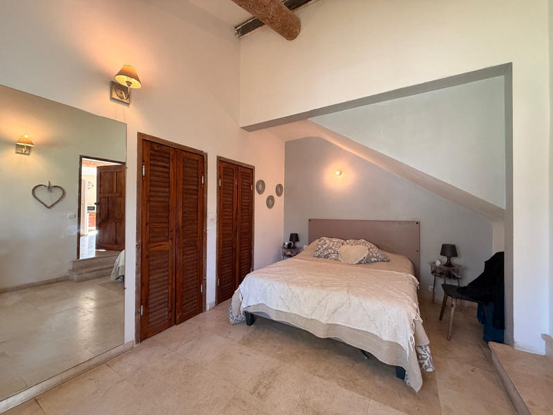 Villa - 182 m² - 5 pièces