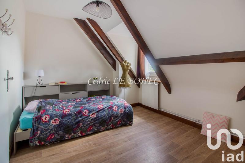 Maison - 198 m² - 8 pièces