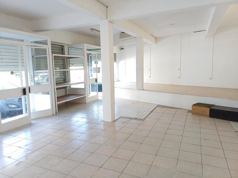 Local commercial - 150 m²