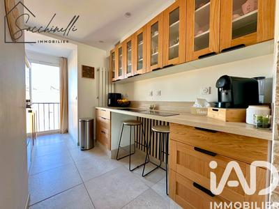 Appartement - 70 m² - 4 pièces