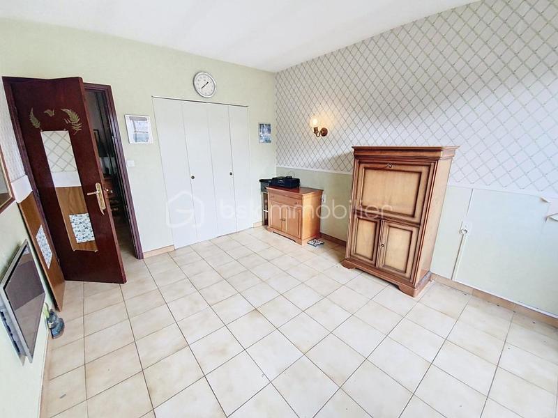 Maison - 180 m² - 6 pièces