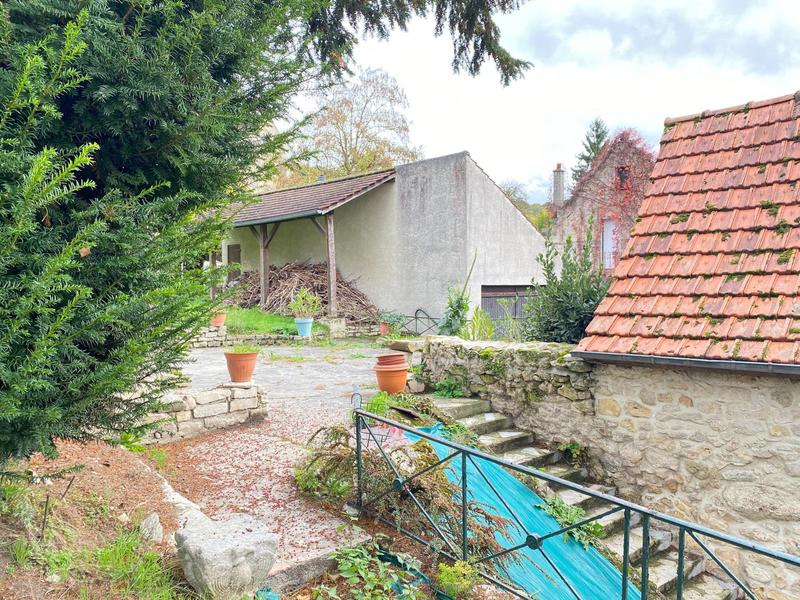 Maison - 138 m² - 5 pièces