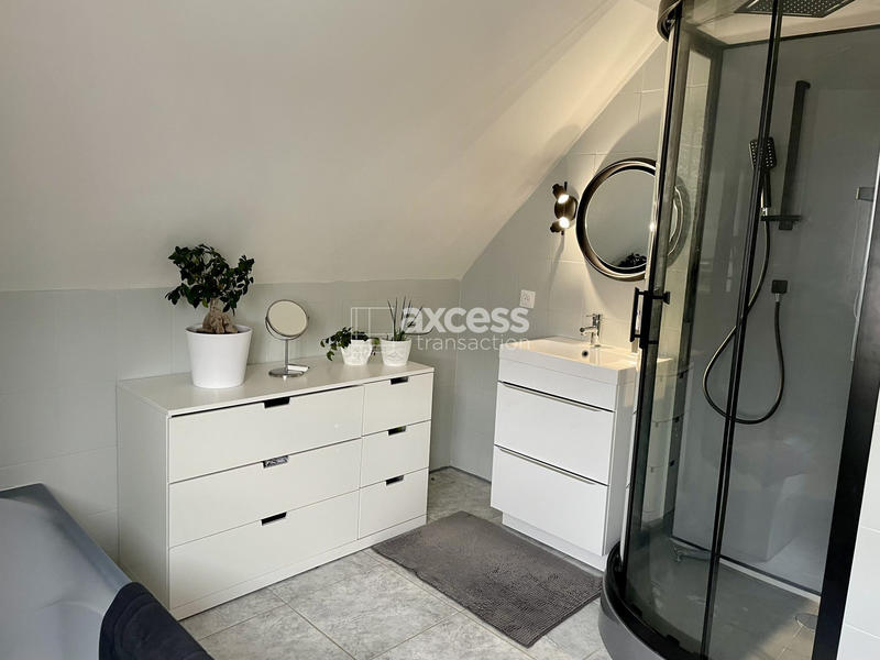 Maison - 144 m² - 5 pièces