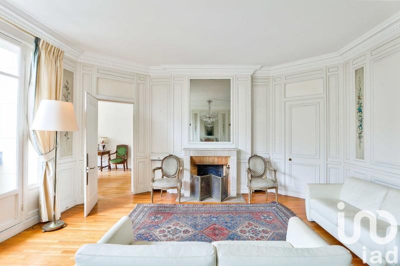 Appartement - 145 m² - 7 pièces