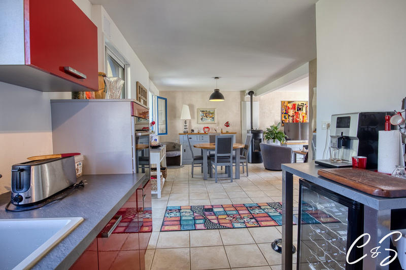 Maison - 97 m² - 5 pièces