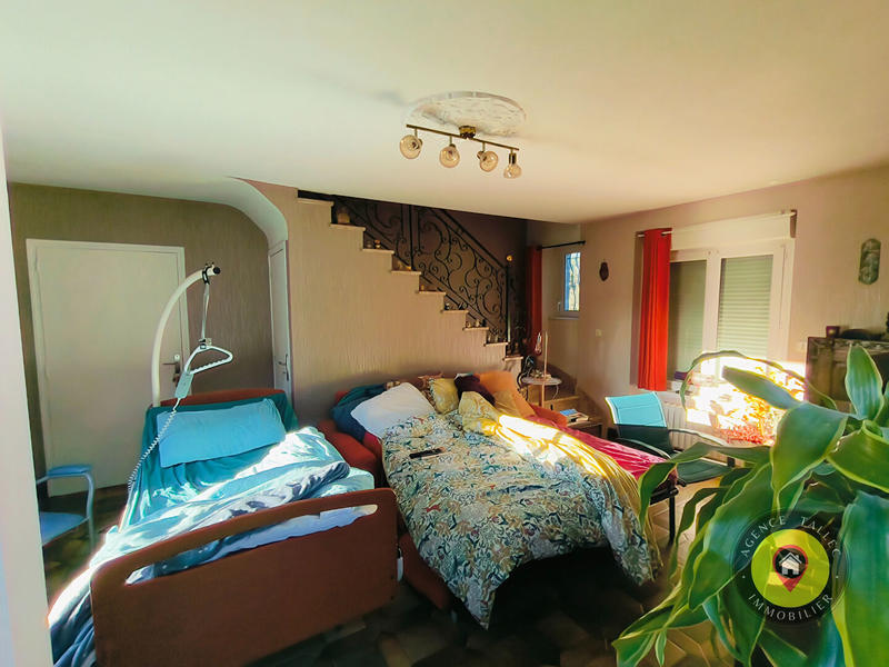 Maison - 136 m² - 5 pièces