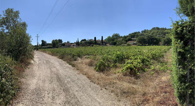 Terrain constructible - 220 m²