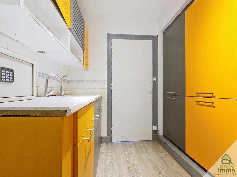 Propriété - 448 m² - 18 pièces