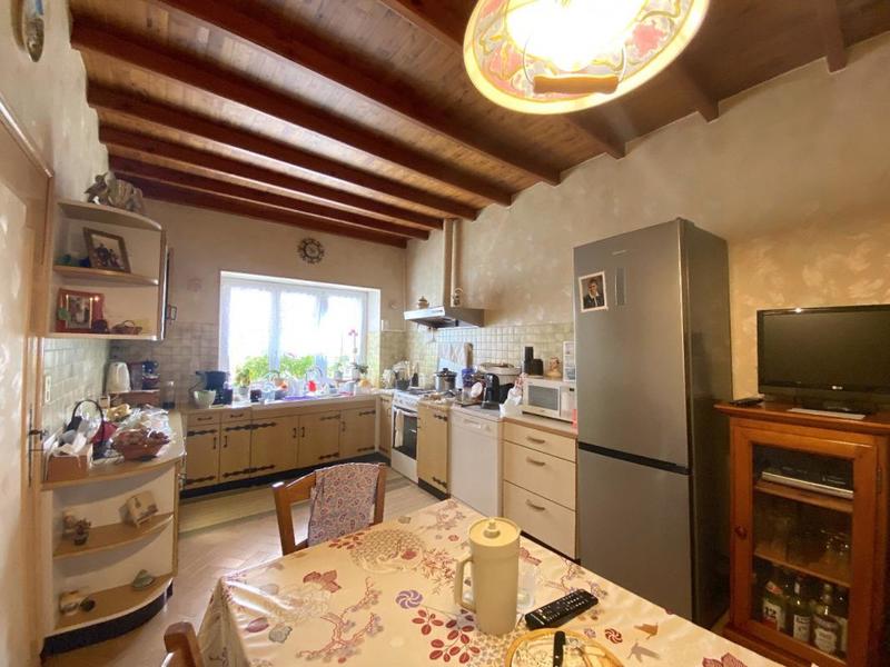 Maison - 315 m² - 11 pièces