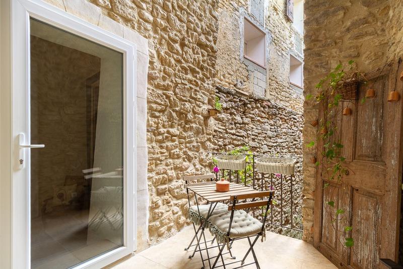 Maison - 455 m² - 12 pièces