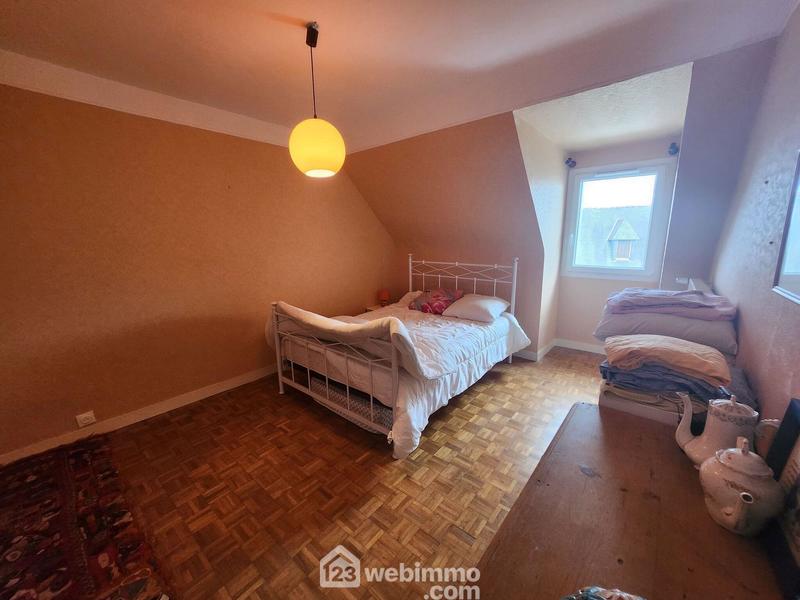 Maison - 97 m² - 6 pièces