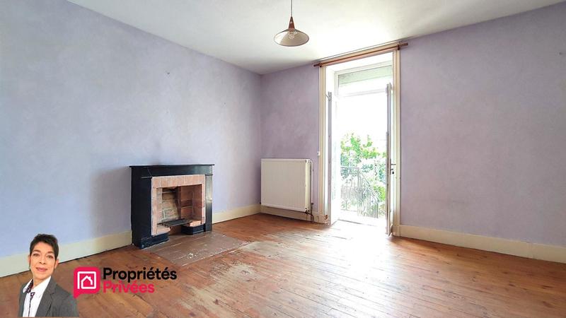 Immeuble - 151 m² - 9 pièces