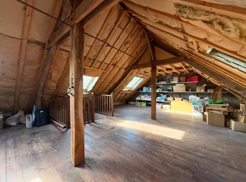 Maison - 153 m² - 8 pièces